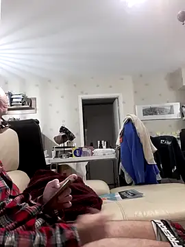 Florent1307 online show from February 23, 2026, 9:48 pm