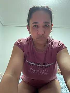 CrystalIvy online show from April 2, 2026, 1:02 am