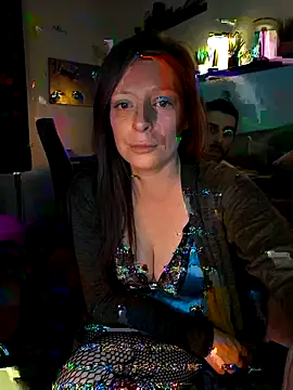 Snapshot of ZaramourXMrX chatting on February 28, 2026, 8:19 pm ZaramourXMrX online show from February 28, 2026, 8:19 pm