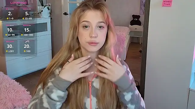 linaloon online show from February 28, 2026, 3:06 am