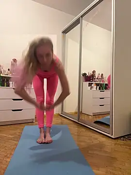 Faiiry  online show from February 23, 2026, 4:25 am