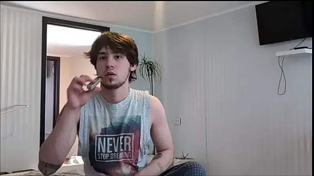 Snapshot of Kyle_Hunterr chatting on February 26, 2026, 6:13 am Kyle Hunterr online show from February 26, 2026, 6:13 am