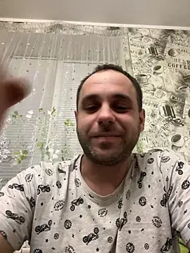 Snapshot of LaBuBupara chatting on February 26, 2026, 7:47 pm LaBuBupara online show from February 26, 2026, 7:47 pm