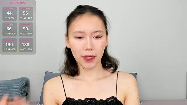 Kiraeko online show from June 4, 2026, 4:17 am