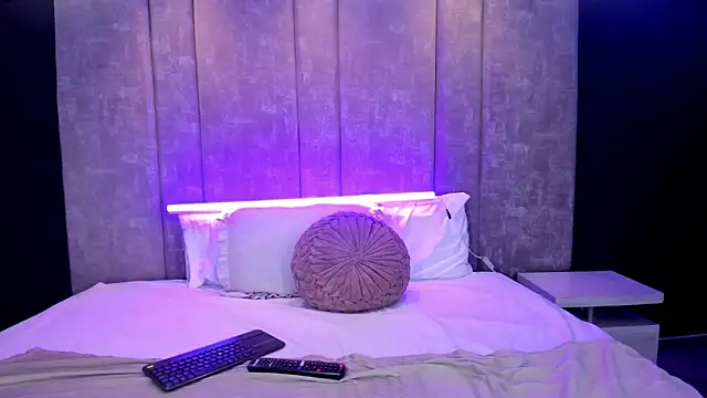 EmiilyRousee online show from March 7, 2026, 5:40 pm