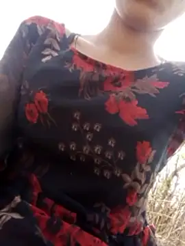 wifedesi7050 online show from June 11, 2026, 3:03 am