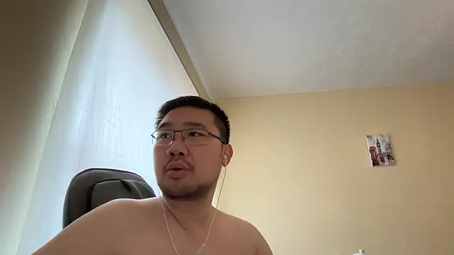 jasonryu2025 online show from February 22, 2026, 12:51 pm