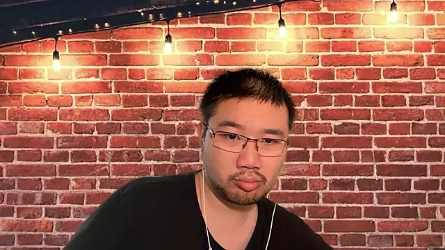 jasonryu2025 online show from March 8, 2026, 10:07 am