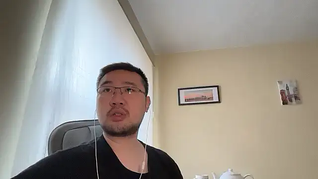 jasonryu2025 online show from March 22, 2026, 8:49 am