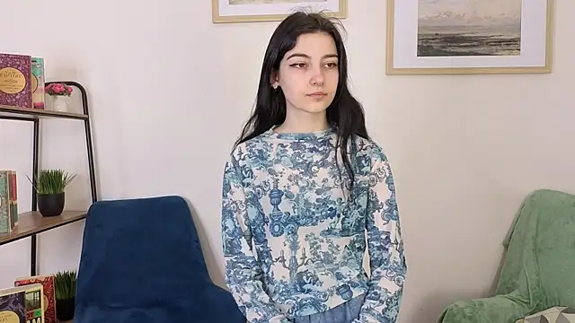 Lilian Merf online show from April 5, 2026, 8:10 am