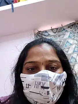 Snapshot of Shaliniqueen chatting on June 15, 2026, 12:27 pm Shaliniqueen online show from June 15, 2026, 12:27 pm