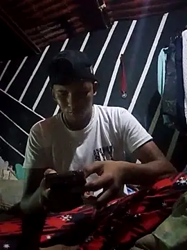 Snapshot of zeus23cm1 chatting on February 23, 2026, 12:39 pm zeus23cm1 online show from February 23, 2026, 12:39 pm