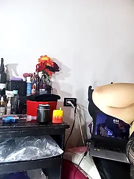 RubyCastellanos XXXX online show from April 14, 2026, 1:05 pm