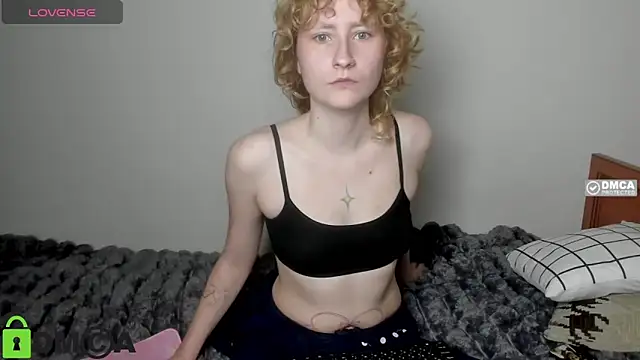 AnnStasia online show from March 10, 2026, 7:07 pm