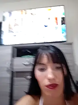 sandy 11  online show from April 18, 2026, 4:04 am