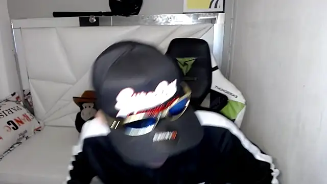 Street poemm  online show from March 28, 2026, 12:11 am