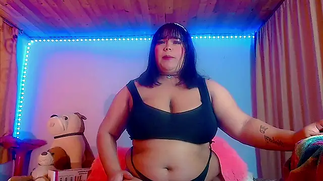 NikollThoms online show from March 21, 2026, 4:03 am