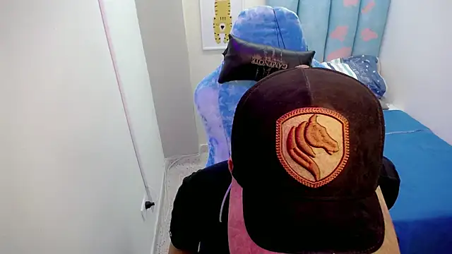 Snapshot of Houston_bby_ chatting on February 23, 2026, 8:31 pm Houston bby online show from February 23, 2026, 8:31 pm