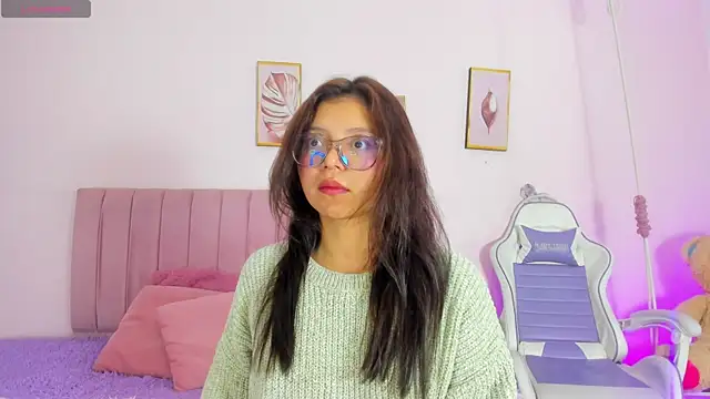 Zoow bluussh online show from April 9, 2026, 12:00 pm