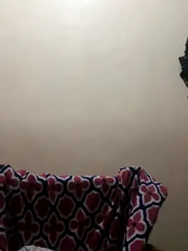 yum330 online show from April 7, 2026, 2:19 pm