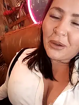 Snapshot of Kandi-kiss chatting on April 18, 2026, 10:10 pm Kandi-kiss online show from April 18, 2026, 10:10 pm