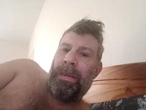 stud2512 online show from March 27, 2026, 8:37 am