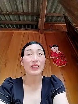 Snapshot of lris-Beauty77 chatting on February 22, 2026, 6:16 am lris-Beauty77 online show from February 22, 2026, 6:16 am