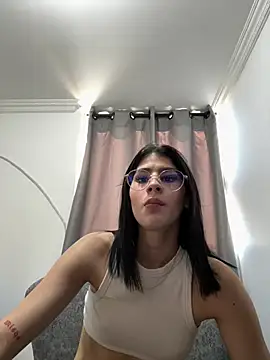 Dasha Be online show from March 22, 2026, 7:15 pm