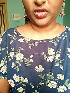 Snapshot of Telugusrija chatting on February 21, 2026, 10:17 am Telugusrija online show from February 21, 2026, 10:17 am