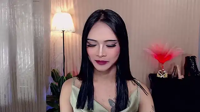 AevaMARIE HILTON online show from July 14, 2026, 3:29 pm