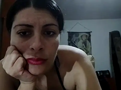 Snapshot of tefutbin3 chatting on July 15, 2026, 7:54 pm tefutbin3 online show from July 15, 2026, 7:54 pm
