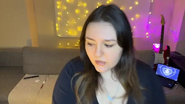 RiotKitten1 online show from February 28, 2026, 10:20 pm