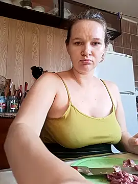 Snapshot of Augustina_Crys chatting on February 22, 2026, 9:33 am Augustina Crys online show from February 22, 2026, 9:33 am