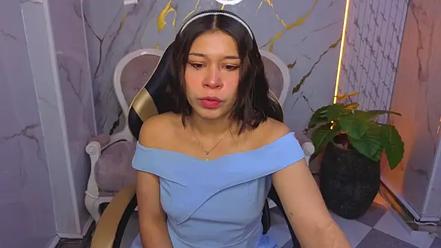 Snapshot of Genesis_b_ chatting on June 13, 2026, 12:47 pm Genesis b online show from June 13, 2026, 12:47 pm