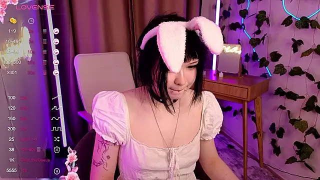 Snapshot of myawka1 chatting on March 2, 2026, 10:17 pm myawka1 online show from March 2, 2026, 10:17 pm