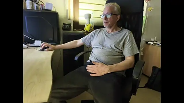 loenne1 online show from March 21, 2026, 10:24 pm