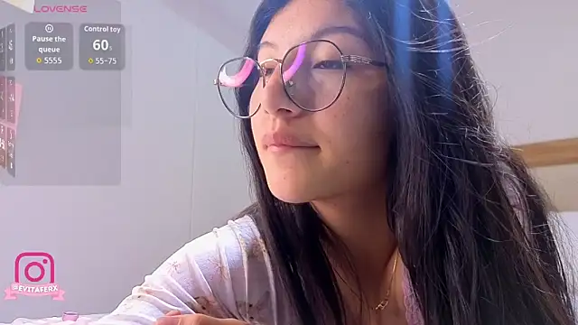 eva depp  online show from March 27, 2026, 10:27 am