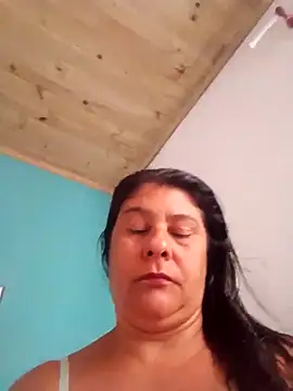 aquarianamascarada17 online show from March 4, 2026, 4:26 pm