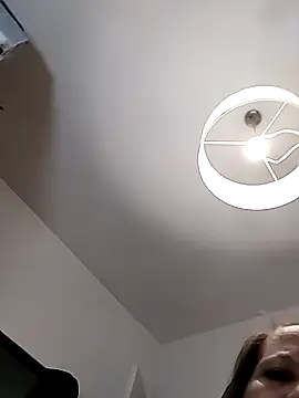 Gatitamiau40 online show from April 11, 2026, 2:08 am