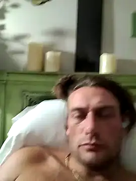 pleasser1985 online show from March 4, 2026, 10:34 am