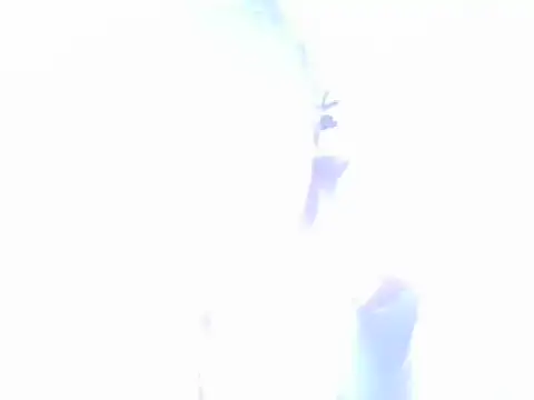 Lynne10 online show from June 13, 2026, 7:01 pm