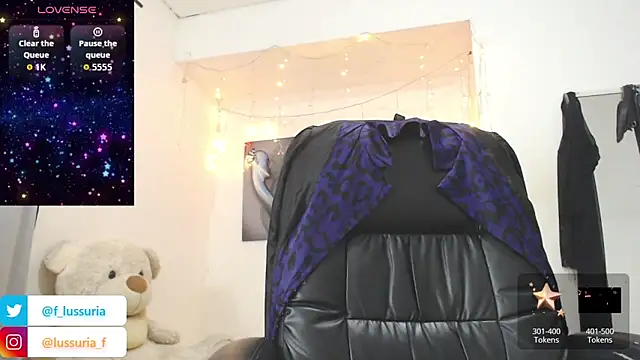 Snapshot of FranchescaSexy1 chatting on September 30, 2025, 11:00 pm FranchescaSexy1 online show from September 30, 2025, 11:00 pm