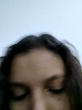 Snapshot of DiamanteSafiro chatting on March 5, 2026, 2:41 am DiamanteSafiro online show from March 5, 2026, 2:41 am