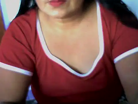 Flowerblossom123 online show from May 25, 2026, 6:01 am
