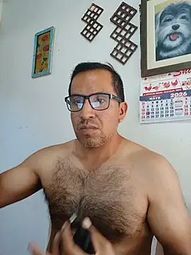 DIEGOLUIS2026 online show from June 11, 2026, 8:17 pm