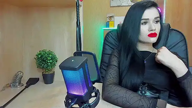 Snapshot of KristiTopxx chatting on February 4, 2025, 6:06 pm KristiTopxx online show from February 4, 2025, 6:06 pm