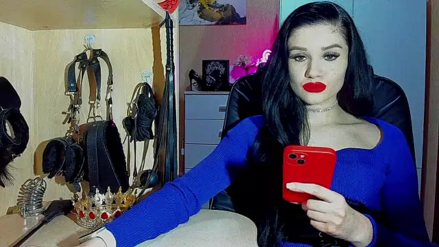 KristiTopxx online show from January 13, 2026, 8:35 pm