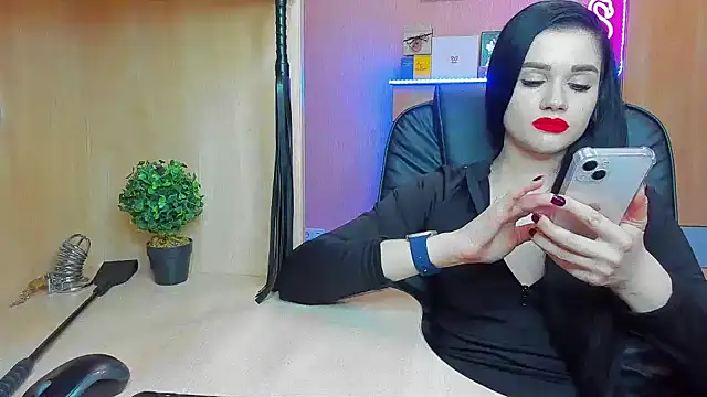 Snapshot of KristiTopxx chatting on March 7, 2025, 9:59 pm KristiTopxx online show from March 7, 2025, 9:59 pm