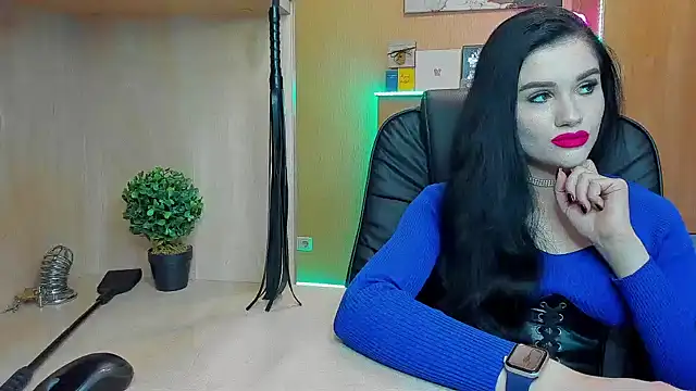Snapshot of KristiTopxx chatting on March 10, 2025, 5:18 pm KristiTopxx online show from March 10, 2025, 5:18 pm