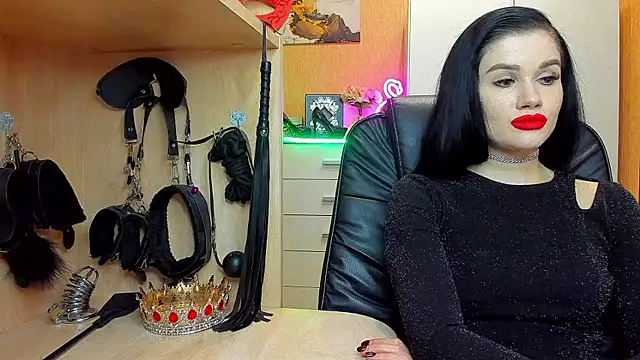 KristiTopxx online show from March 31, 2026, 6:43 pm